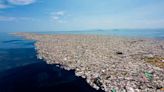 Revelan imágenes inquietantes del colosal basurero que flota en el mar