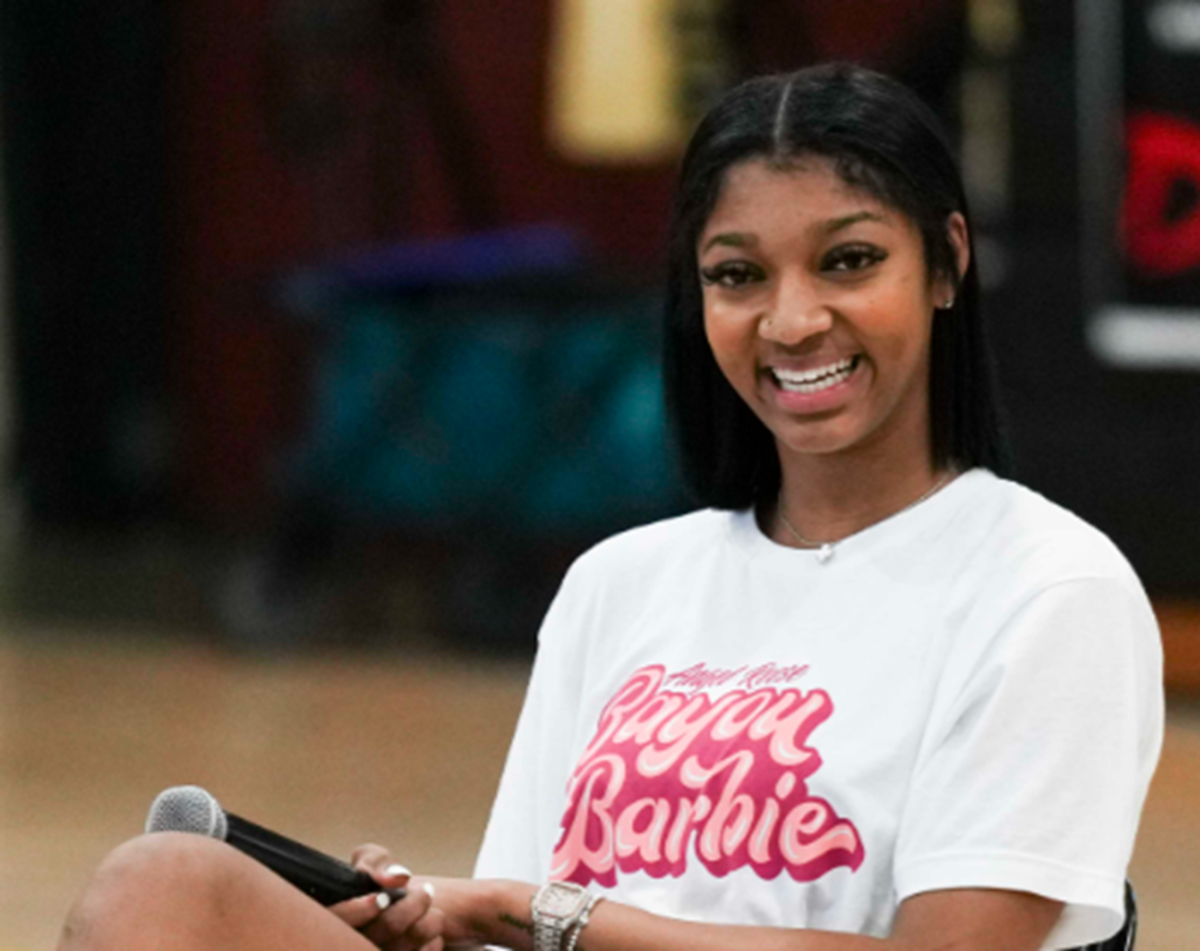 Chicago Sky Season Ticket Holder Shares Barbie Doll Gift With Angel Reese At Game Vs. Liberty