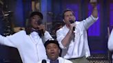 Jake Gyllenhaal Shows Off His Musical Chops, Performs Boyz II Men During ‘SNL’ Monologue