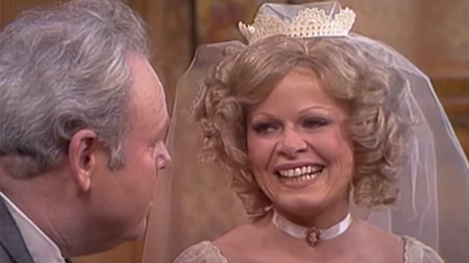 Why All In The Family's Sally Struthers Struggles To Watch The Show Today - SlashFilm