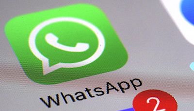What is WhatsApp’s ‘favourites’ filter, and how do you set it up?