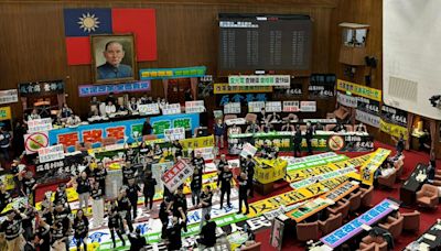 國會改革三讀通過》韓國瑜敲槌 民進黨團將提釋憲 民團將提六行動反制