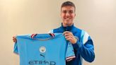 Máximo Perrone, a Manchester City: los números de la nueva joya argentina que desembarca en la Premier League