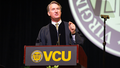 VCU students walk out of Glenn Youngkin commencement speech