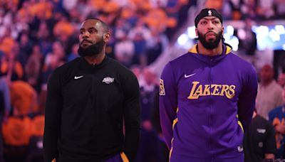 Lakers have to pick sides between LeBron James, Anthony Davis in head coach hire