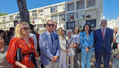 José Ortega Cano asiste al homenaje que Chipiona rinde a Rocío Jurado por el 18º aniversario de su muerte