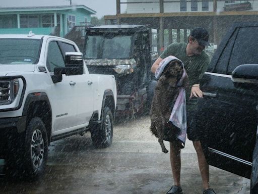 Beryl May Hit Hurricane Strength Again Before Pounding Texas