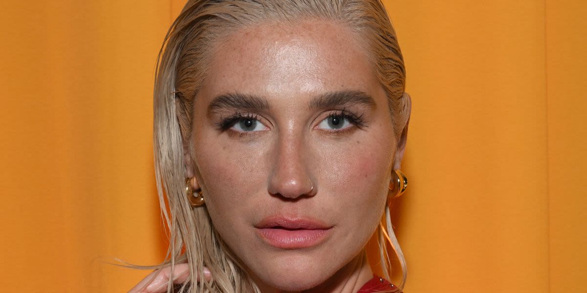 Kesha Fires Back At Body Shamers Who Criticized Her Bikini Pics: 'Hate Me Harder'