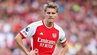 Arsenal's Martin Odegaard not ruled out by Mikel Arteta for North London derby, while Micky van de Ven expected to return for Spurs