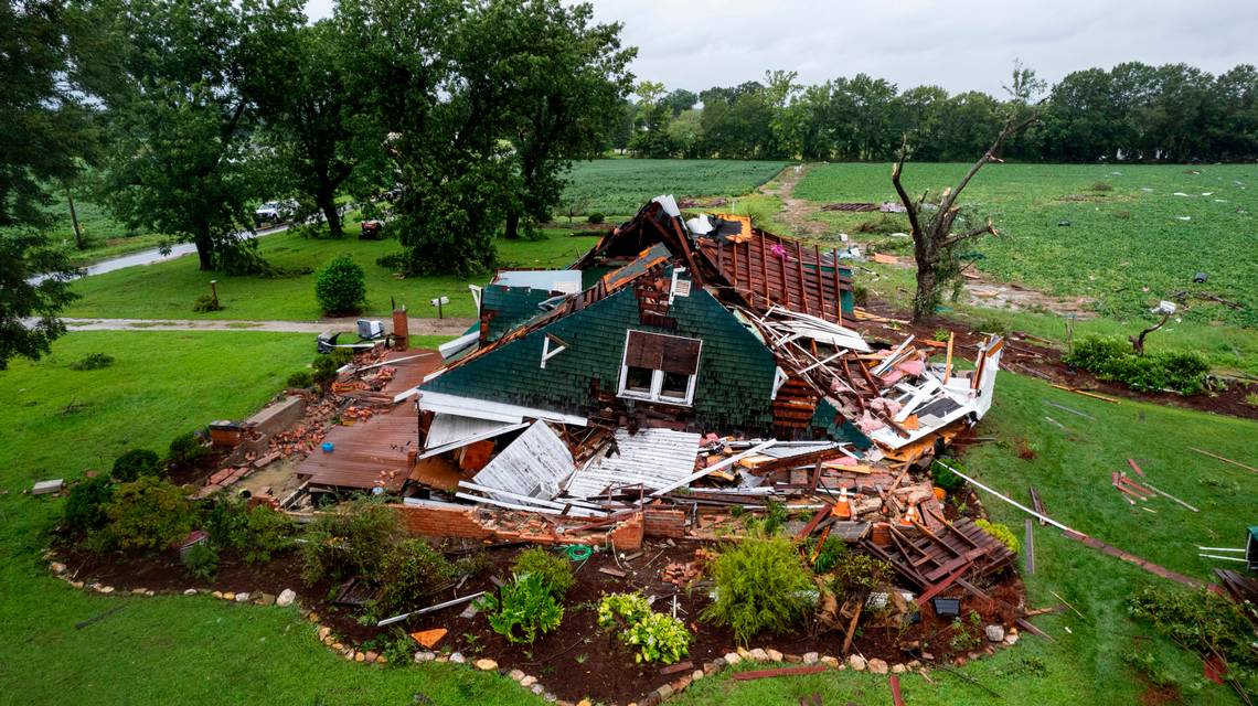 Tornado spawned by Debby kills 1 person, damages buildings in Wilson County, NC