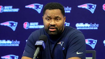 Jerod Mayo discusses the Patriots suddenly crowded -- but "very strong" -- quarterback room