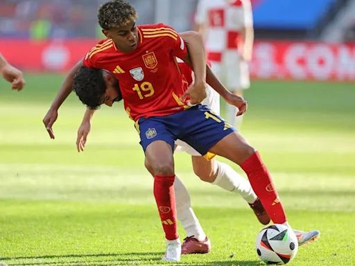 Luis de la Fuente expects Lamine Yamal to be fit for Spain’s UEFA Nations League opener