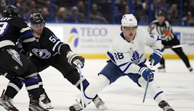 William Nylander returns to Maple Leafs lineup for Game 4 against Bruins