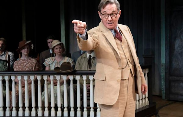 REVIEW: Aaron Sorkin's 'To Kill A Mockingbird' highlights ugly truths of prejudice