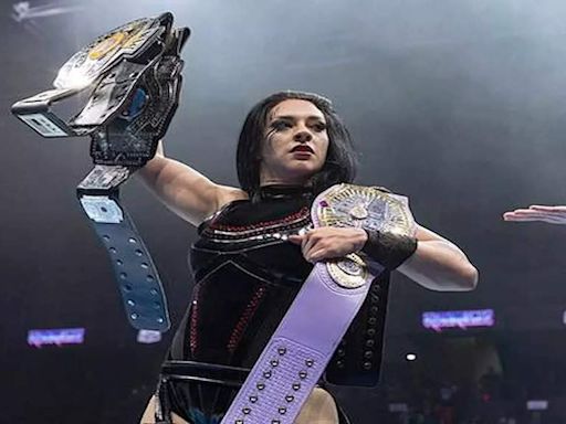 WWE & AEW send contracts to rising International star | WWE News - Times of India