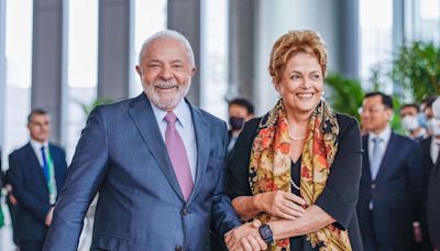 Lula reúne alto escalão do governo para conversa e convoca até Dilma - Correio do Brasil