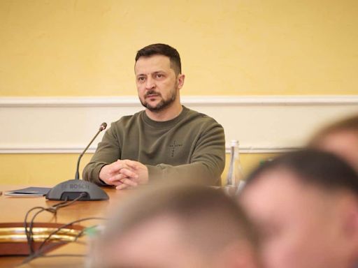 Ukraine is approaching new stage of war, Russians prepare for offensive – Zelenskyy