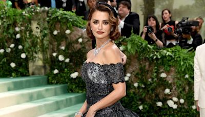 Penélope Cruz's Moody 2024 Met Gala Gown Features Eight Types of Black Lace