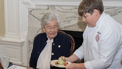 Kay Ivey honors ‘MasterChef Junior’ winner as Alabama's Chef for a Day