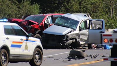 2 dead after serious crash on Highway 1 in B.C. Interior