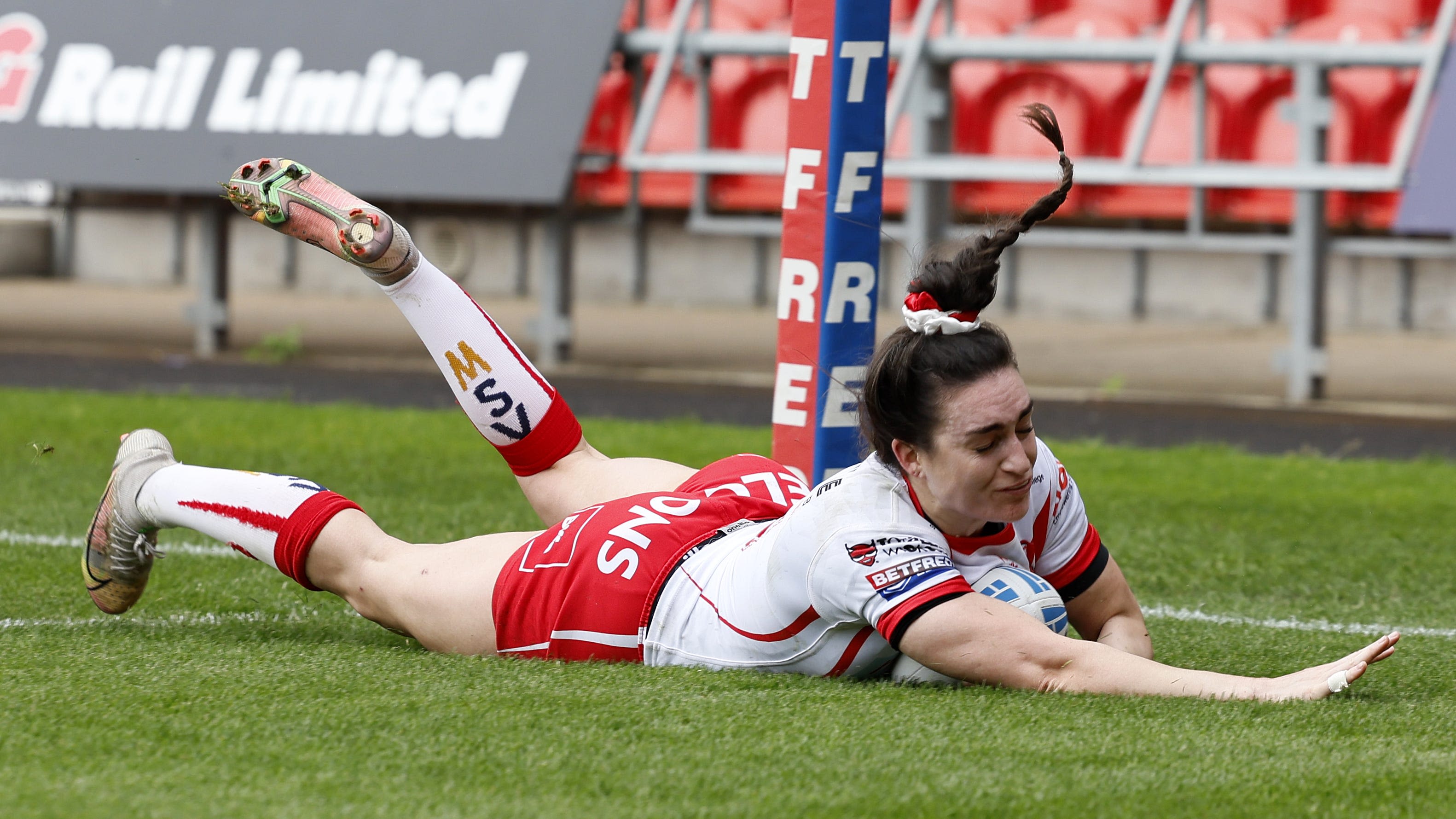 Leah Burke says Challenge Cup win would ’round off journey’ after injury battle