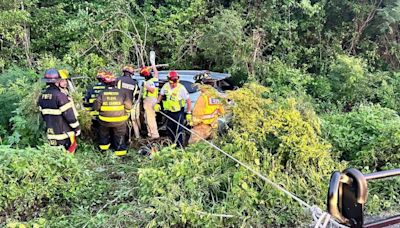 Accidente en carretera federal 307, deja una trabajadora sin vida y 16 lesionados