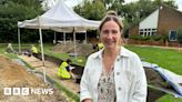 Oxfordshire school field dig uncovers 2,000-year-old Roman road