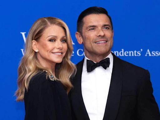 Kelly Ripa Accuses Mark Consuelos of Causing Her 'Wicked and Terrible' Home Injury
