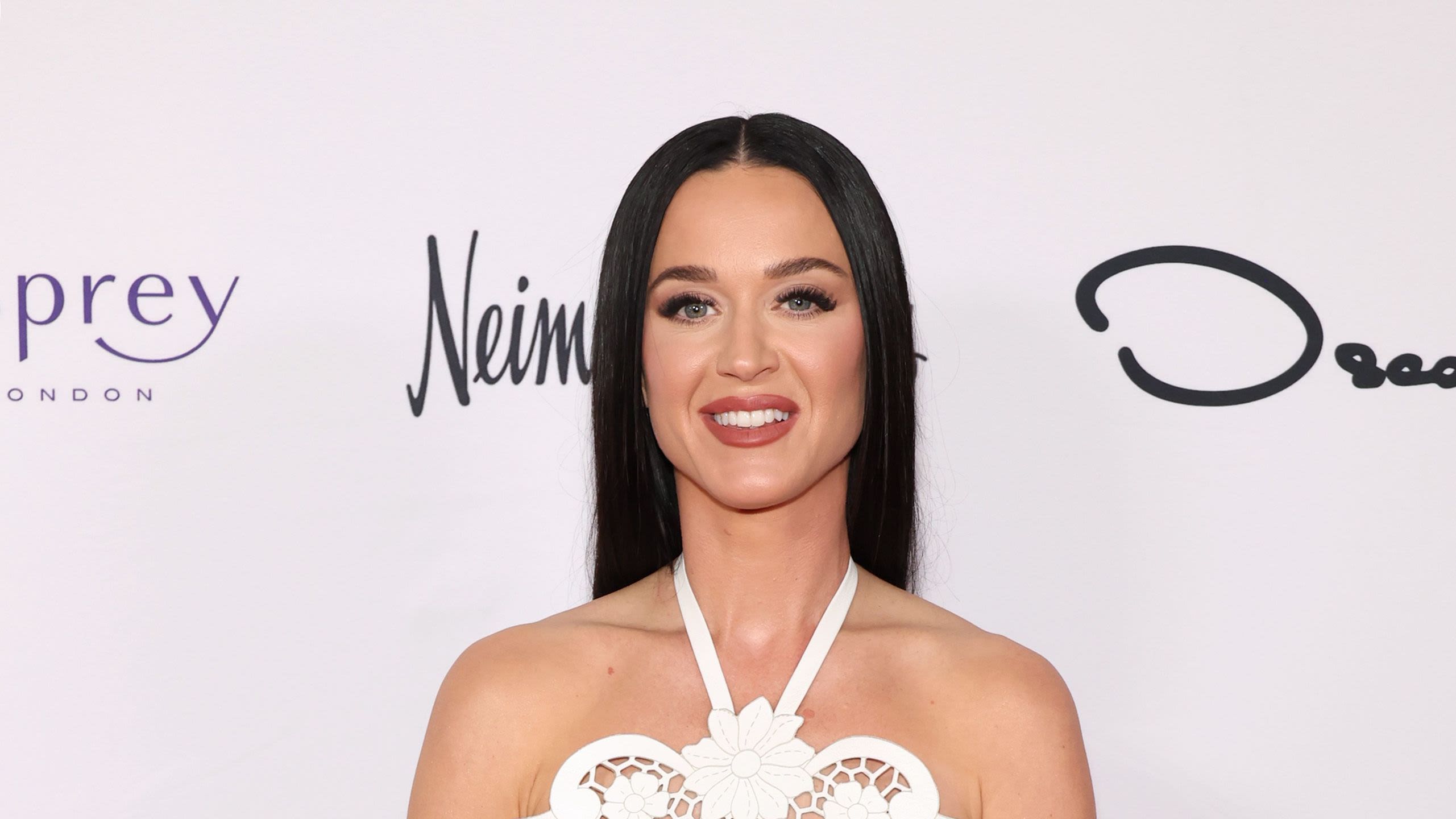 Katy Perry's "Haircut" Has Caused Absolute Chaos and Panic Among Her Fans