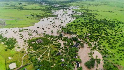 Tourists evacuated from Kenya’s Maasai Mara reserve amid flooding and heavy rains