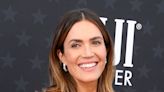 Pregnant Mandy Moore Debuts Baby Bump With Purr-fect Maternity Style - E! Online