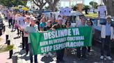 Los vecinos de El Palo y La Araña se manifiestan por la regularización de sus casas :"Ya es hora de una solución definitiva"