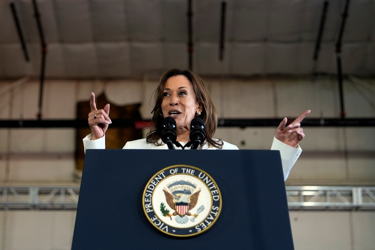 WATCH: Kamala Harris shuts down hecklers at Michigan rally