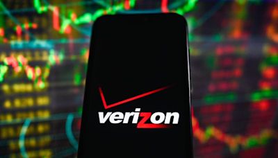 Thousands of Verizon users report outage