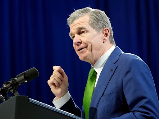 North Carolina governor vetoes masks bill largely because of provision about campaign finance