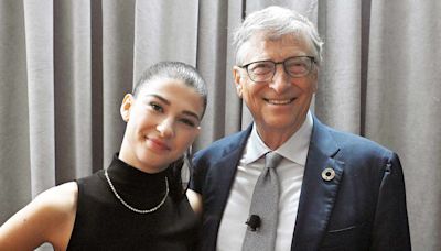 Bill Gates Says He Texts Daughter Phoebe to ‘Say That I’m Sending Her an Email’: ‘Meeting Her Halfway'