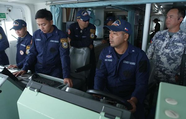 China rams Philippine ship while 60 Minutes on board; South China Sea tensions could draw U.S. in