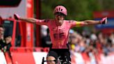 Kristen Faulkner springs late attack to win stage 4 of the Vuelta Femenina