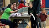 Despite weather, youth still celebrate 'Reading Under the Lights' in St. Marys