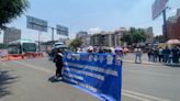 Normalistas de Guerrero protestan frente a la SEP por tres horas