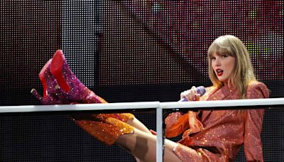 Taylor Swift Spends Unbelievable Sum on Food for Eras Tour Team