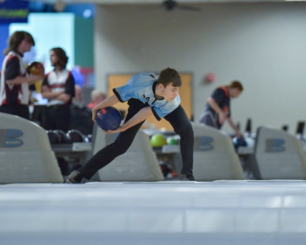 Spain Park’s Luke Eaton nominated for All-USA Today Boys Bowler of the Year - Shelby County Reporter