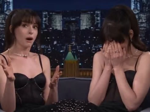 Anne Hathaway recibió un incómodo silencio de la audiencia en “The Tonight Show”