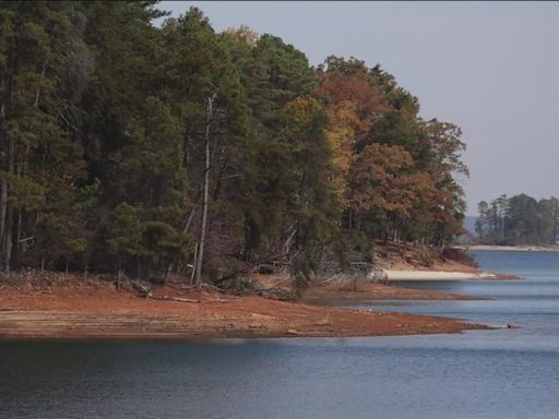 Elderly man found dead from apparent drowning after shoe found floating in Lake Lanier