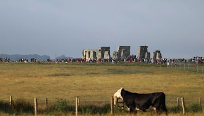 UK scraps plans for Stonehenge road tunnel project to cut costs