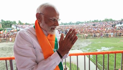 'Koi nahin janta tha Mahatma Gandhi ko…': PM Modi's big claim amid LS polls