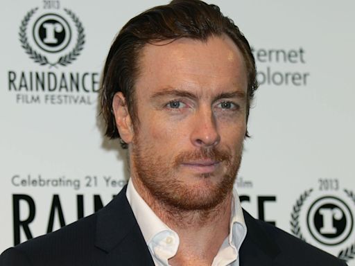 Toby Stephens joins Spanish wedding special of The Split as cast returns