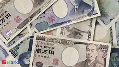 Yen hits four-week high, intervention questions circulate