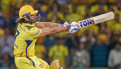 Michael Hussey hopes MS Dhoni continues for CSK: 'He has been in good touch'