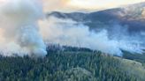 Canadian wildfire threatens towns, govt orders evacuations